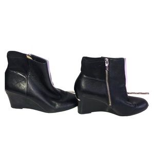 Michael Kors Bromley leather Ankle booties!